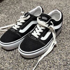 Vans Classic Black and White